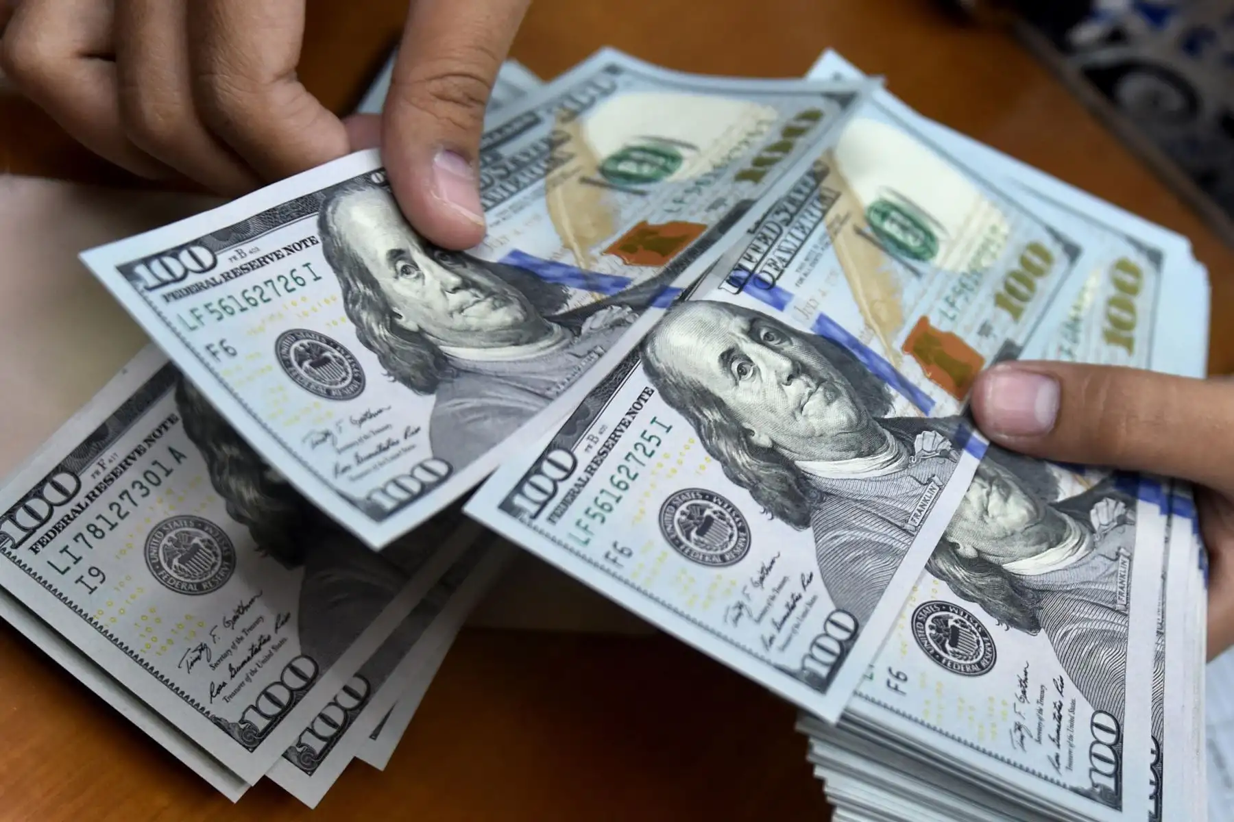 dolares – goal capital